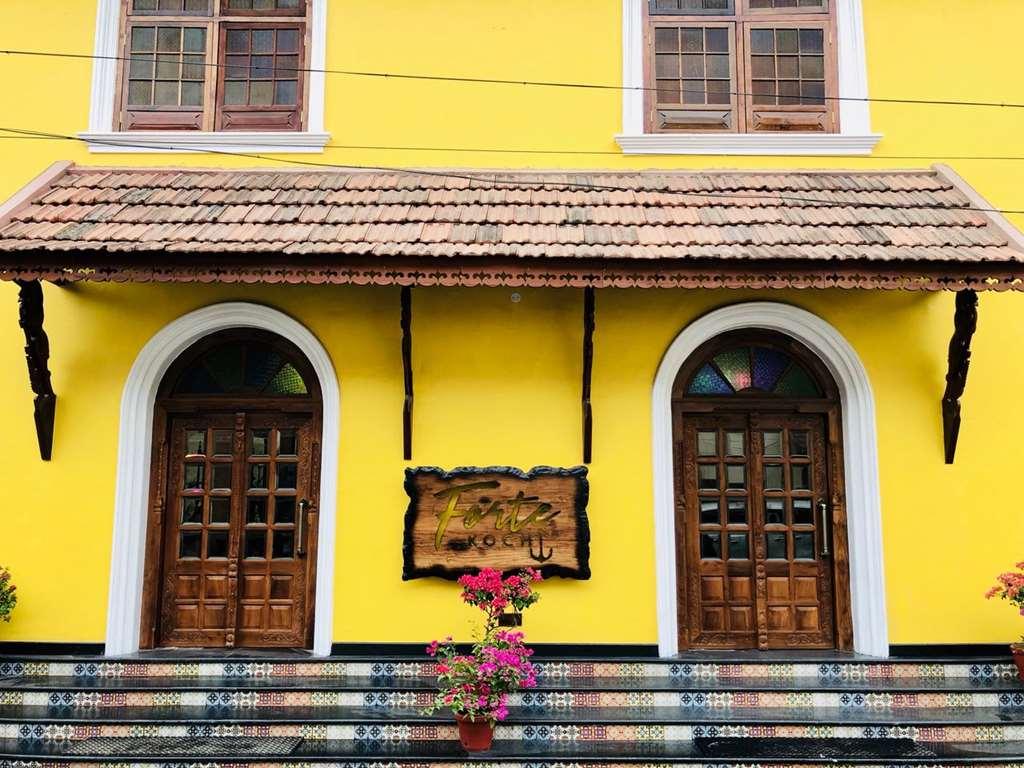 Forte Kochi Exterior photo