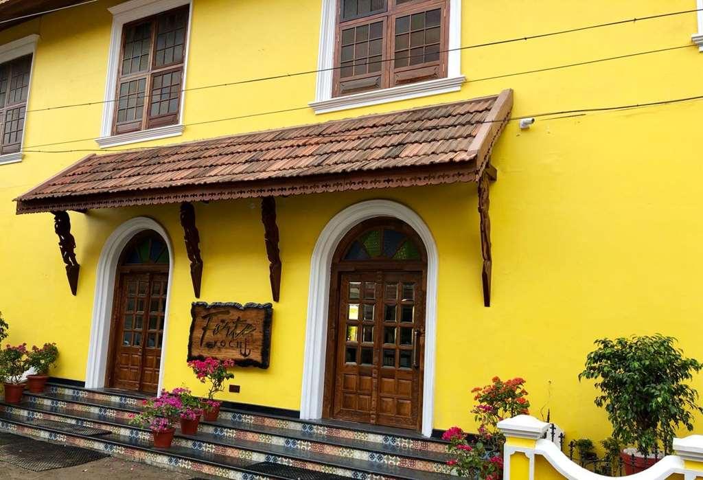 Forte Kochi Exterior photo